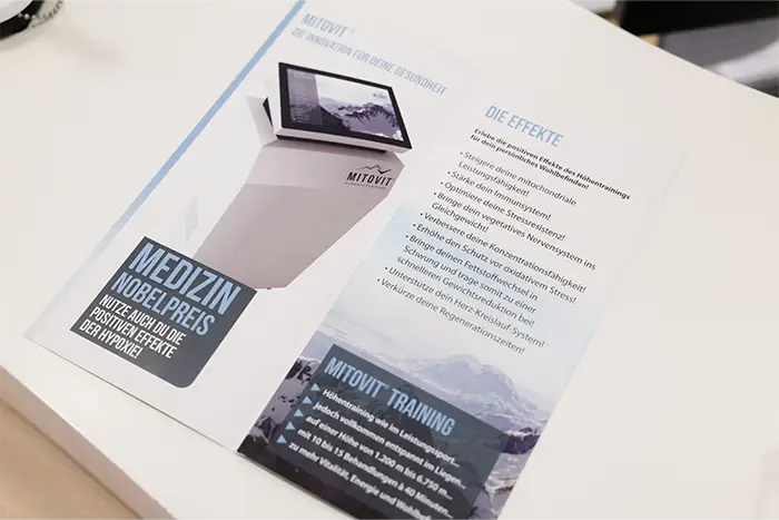 Wie kontrollierte Hypoxie Ihre Energie, Regeneration und Zellgesundheit stärkt. Zu sehen ist ein Flyer.